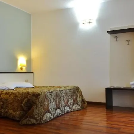 Hotell Lux Durante 2*