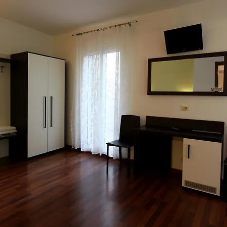 Lux Durante Otel
