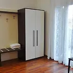 Отель Lux Durante 2*
